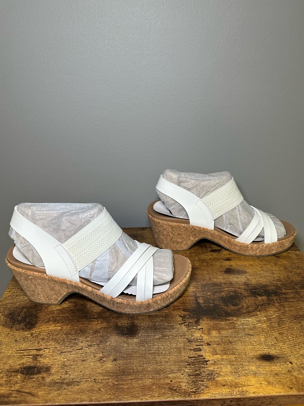Cali from Skechers Sandals - Picture 2 of 8